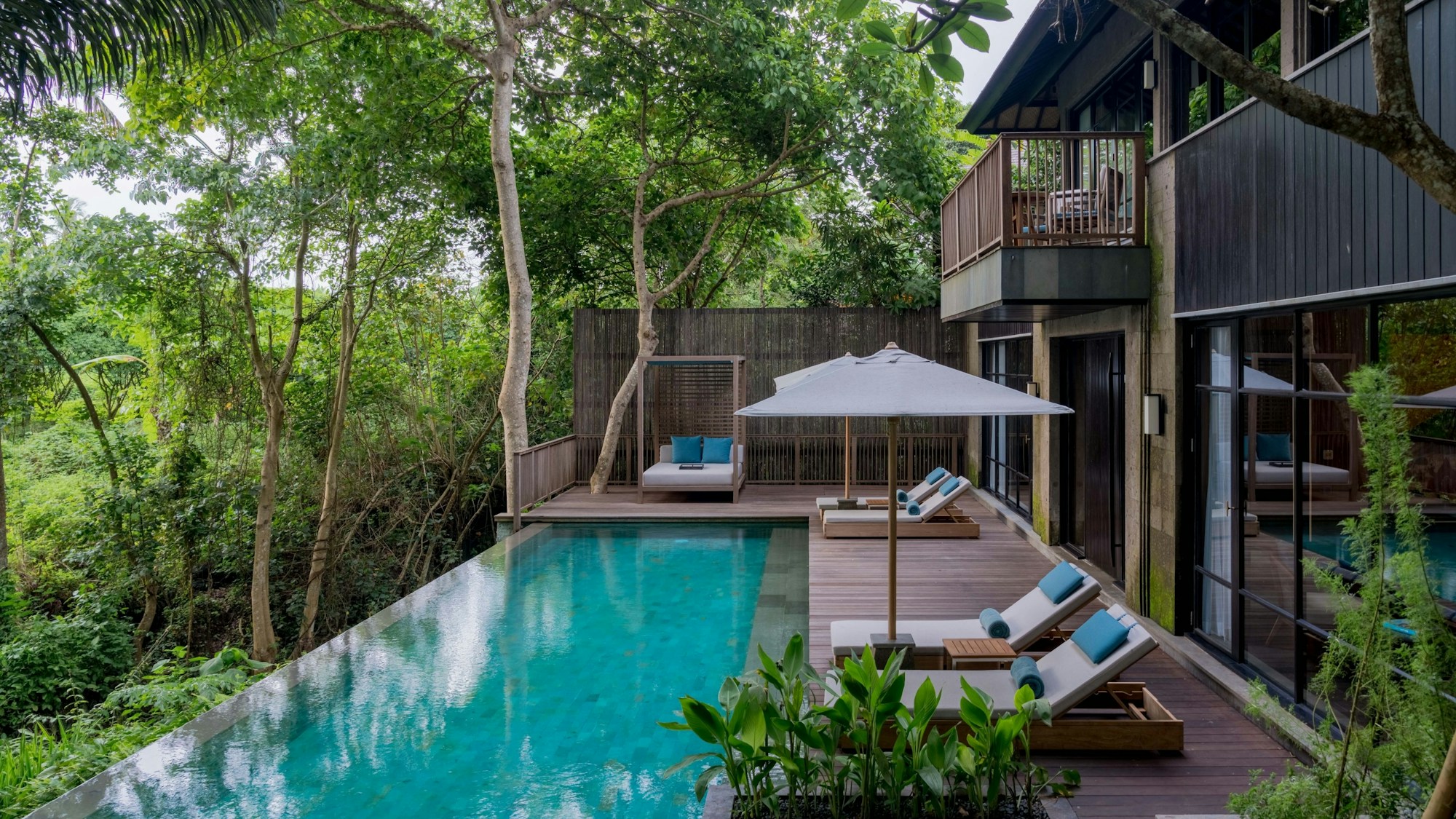 The Residence - Pool