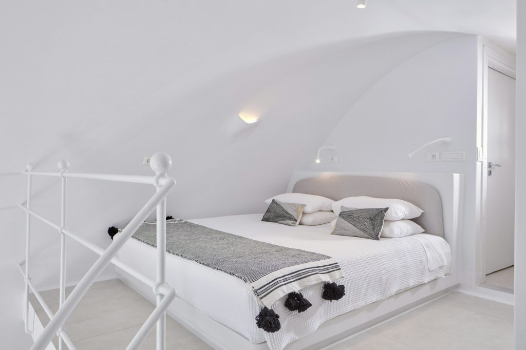 Cosmo Villa - Bedroom