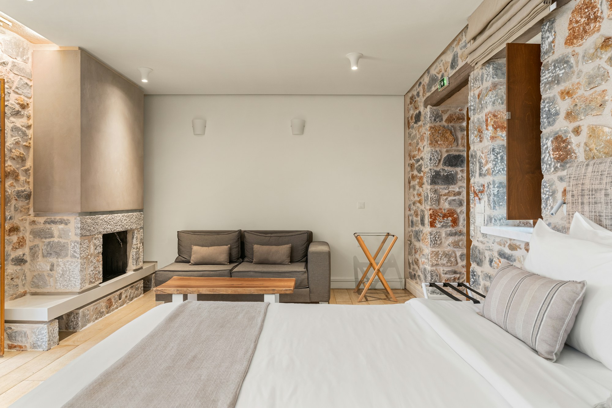 Upbeat Junior Suite Sea View - Bedroom