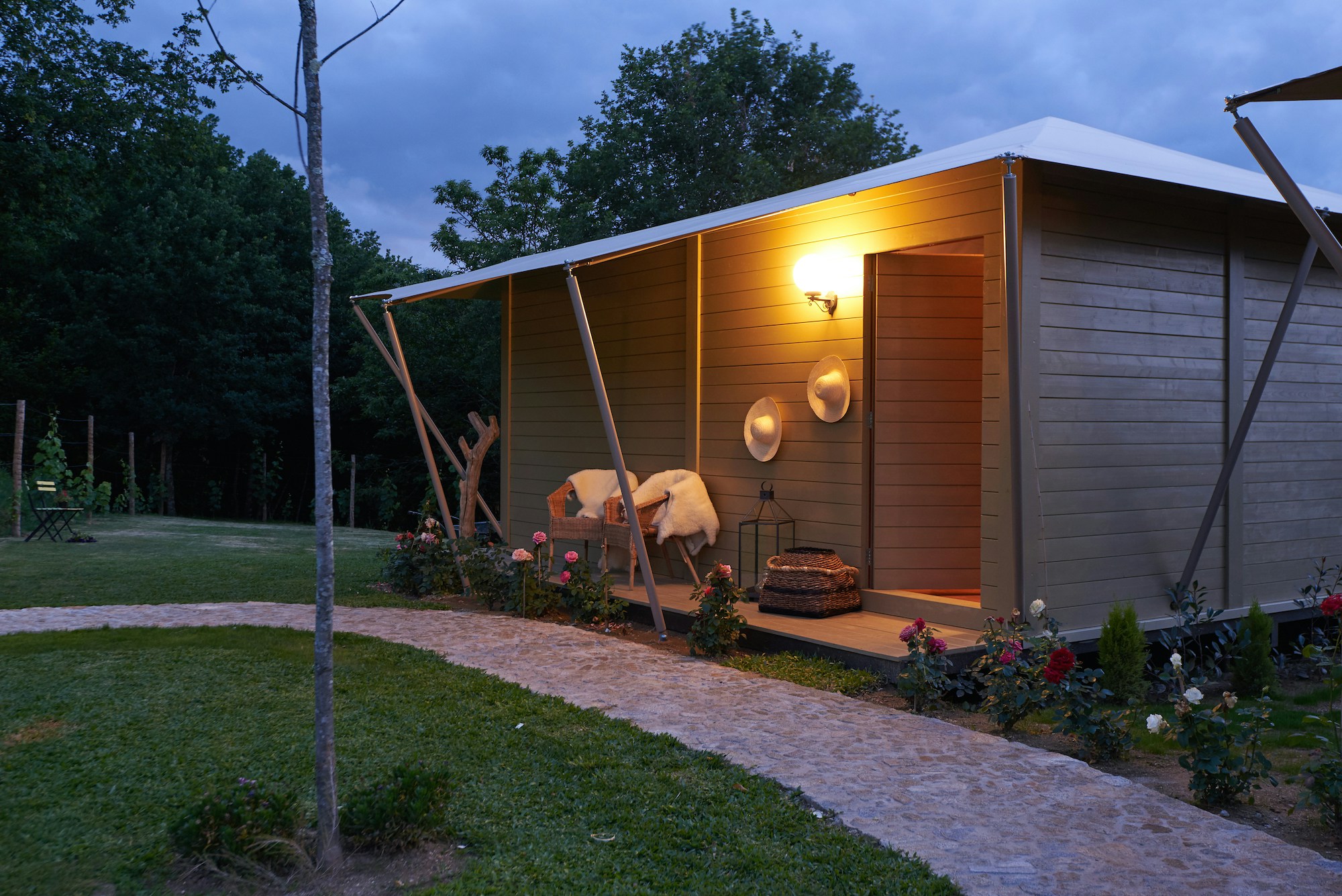 Tent Suite Deluxe