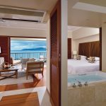 Club Deluxe Ocean 2 Bedroom - Bathroom