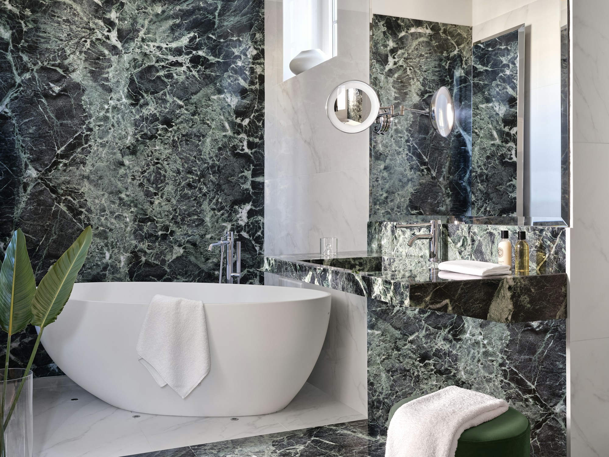 Prestige Suite Bathroom
