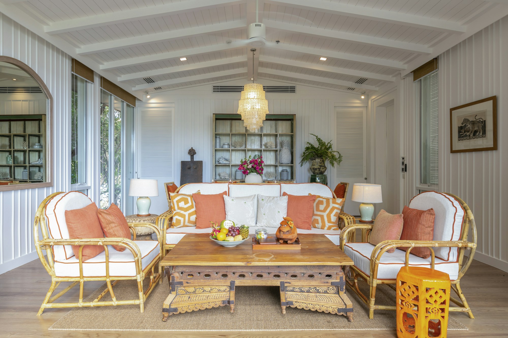 Fahn Noi Private Island Pool Villa - Living Area