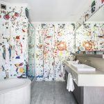 Deluxe Room - Bathroom