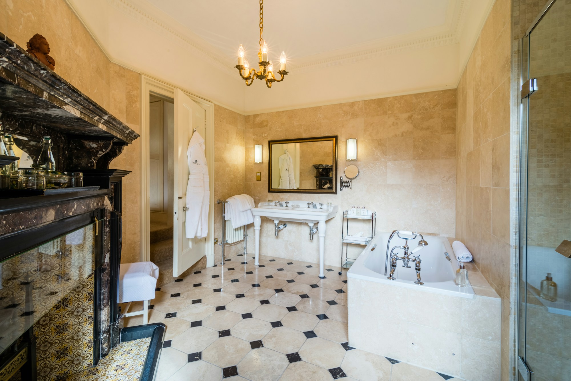 Large Double - Bathroom