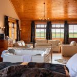 Royal Master Suite - Bed