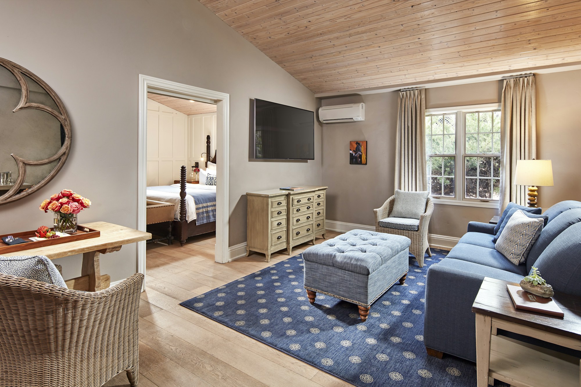Creekside Suite - Living Area