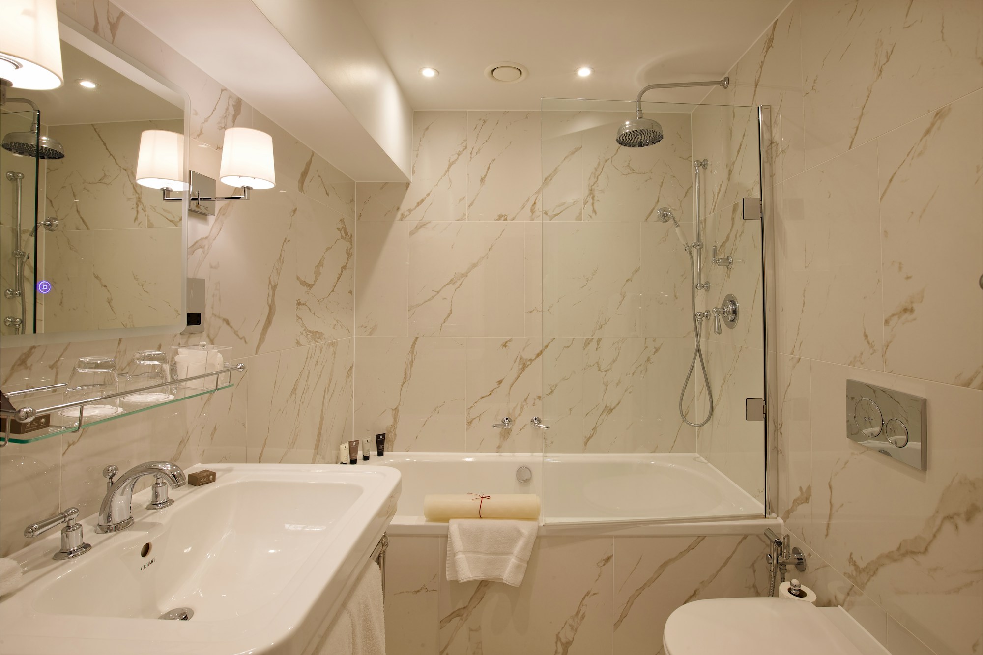Hyde Park Suite - Bathroom