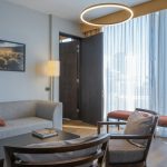 Deluxe Suite Salon