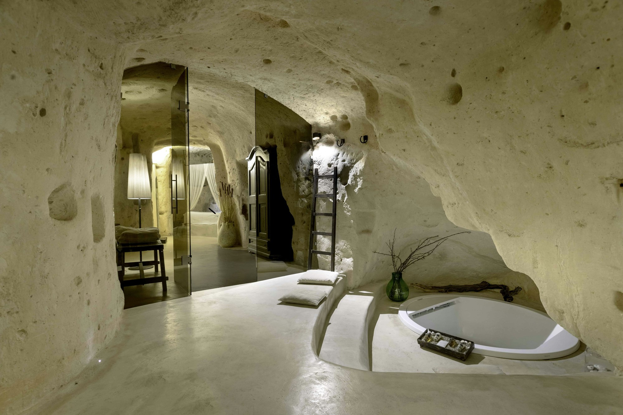Superior Cave with Patio - Room #44
