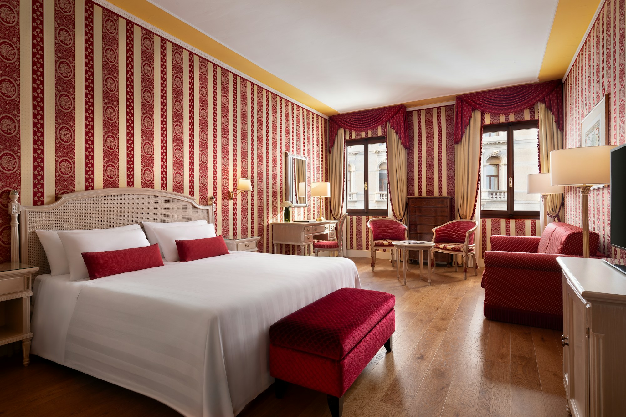 Premium Deluxe - Bedroom