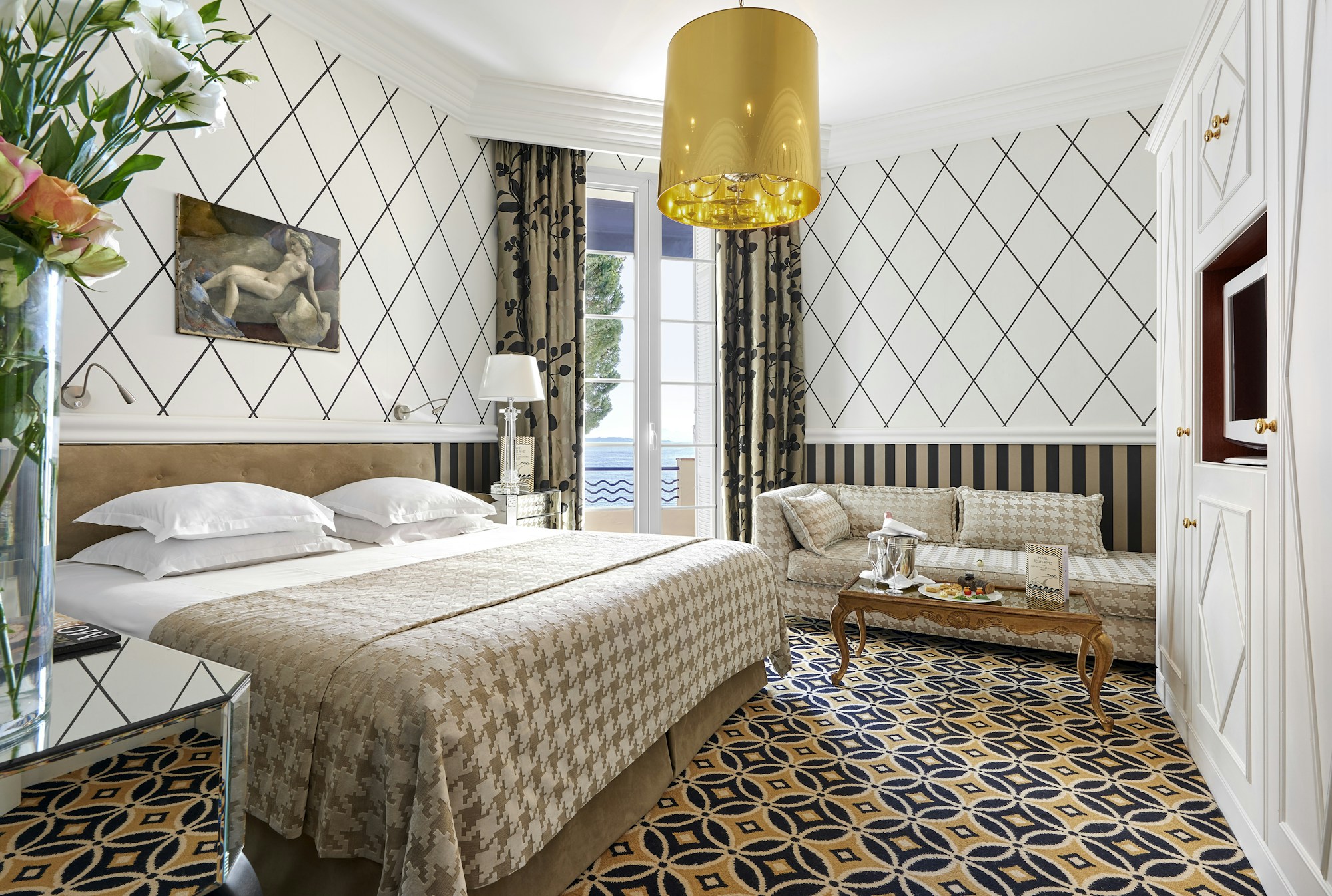 Sea View Suite - Bedroom