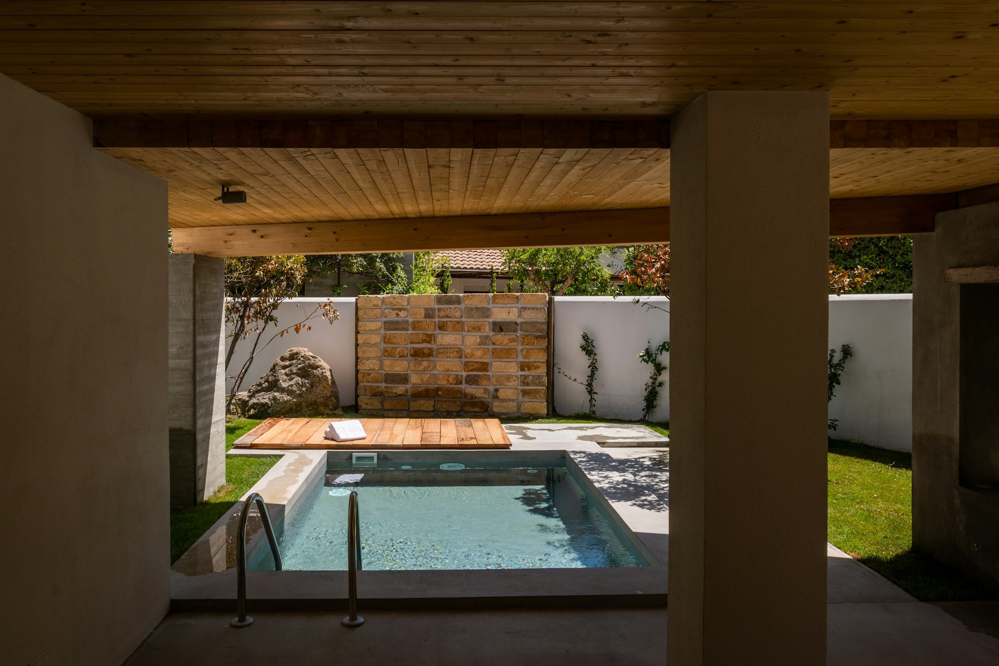 Master Suite with private pool