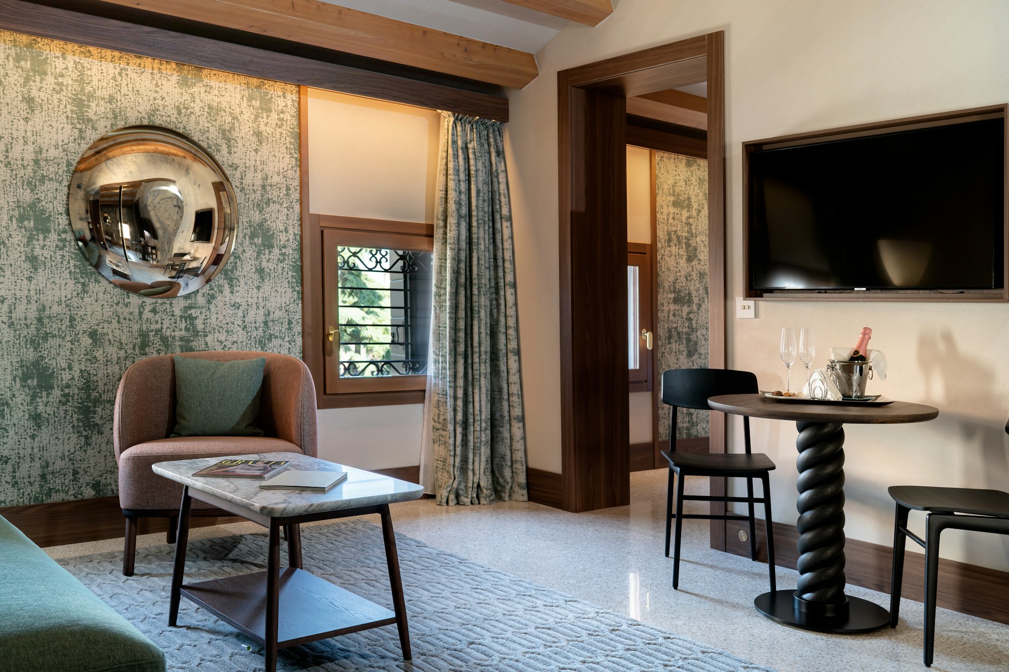 Suite Executive