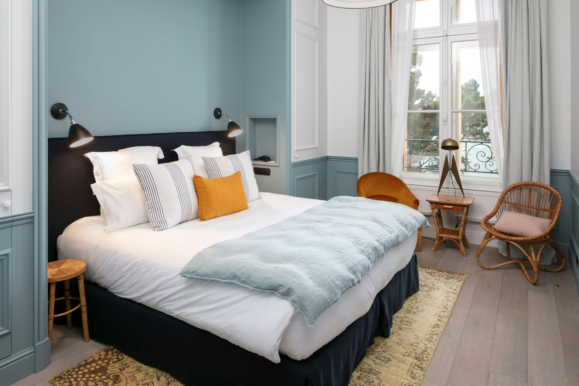Chausey Room