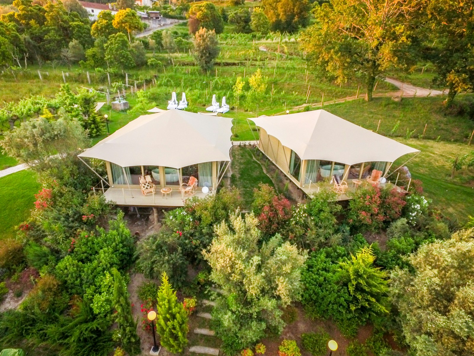 Tent Suite Deluxe - Glamping style