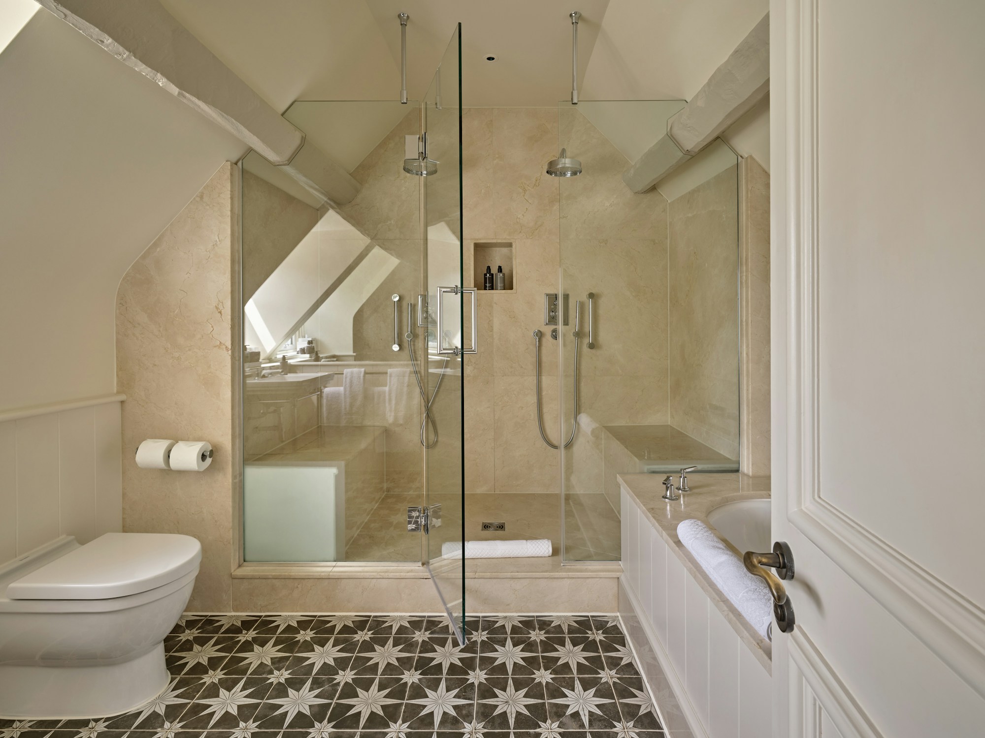 The Attic - Bathroom