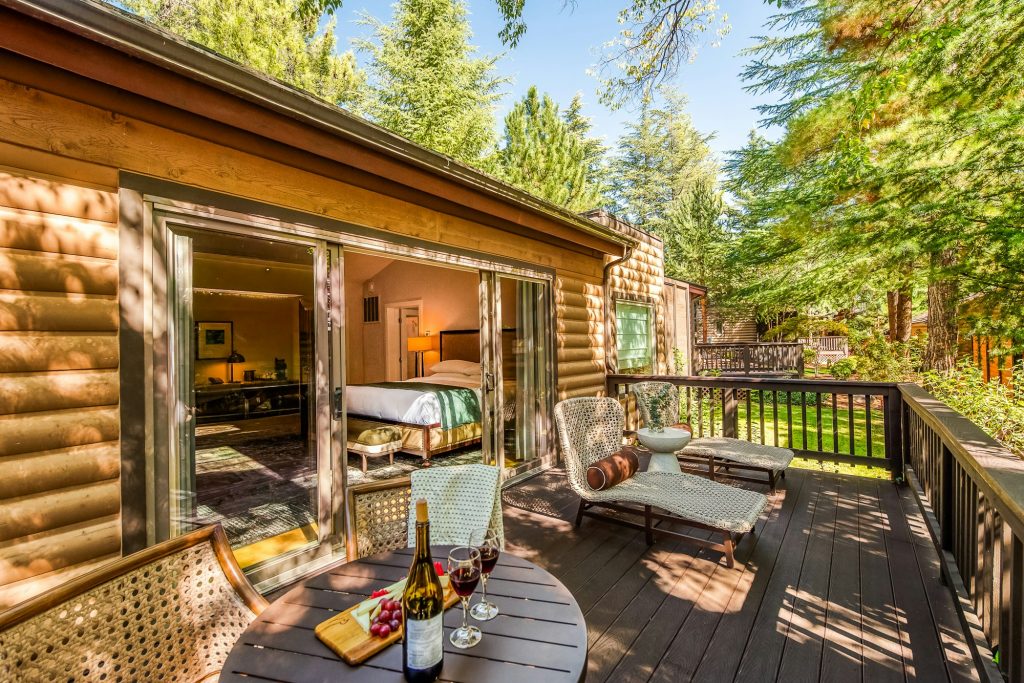 Spa Cottage - Deck