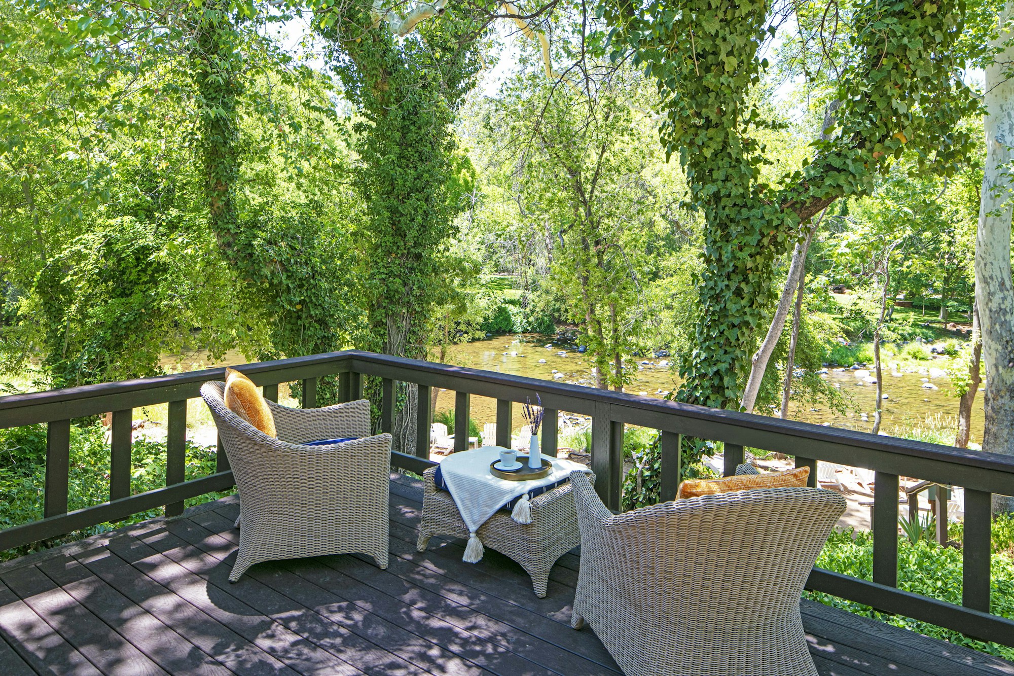 Creekside Cottage - Deck