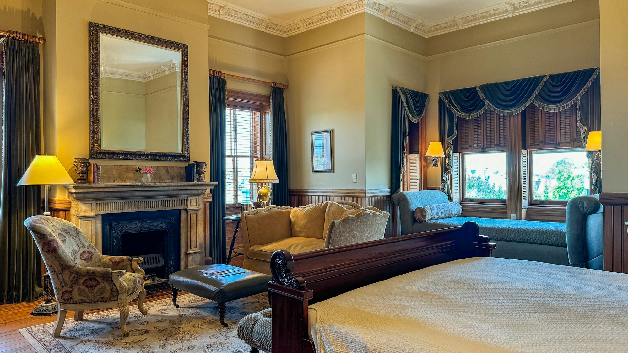 Mansion Room
