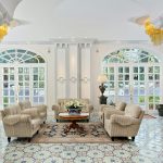 Hotel Hall