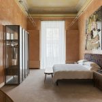 Grand Gallery Room - Bedroom