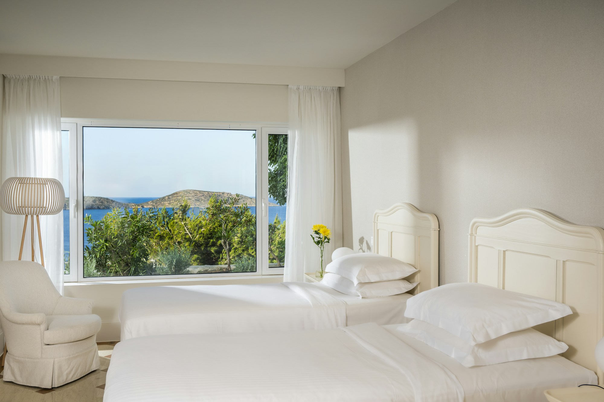 Bedroom Executive Spa Villa Daedalus ()