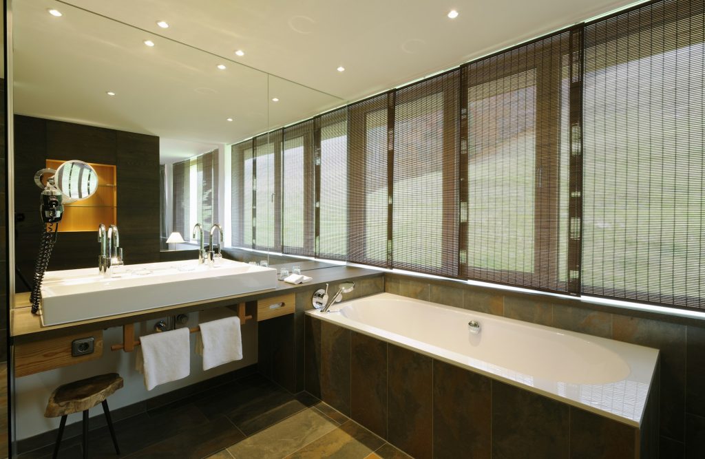 Adlerhorst Suite Berg / Adlerhorst Mountain Suite - Bathroom