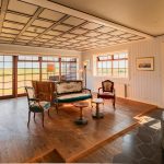 Icelandic Master Suite - Living Area