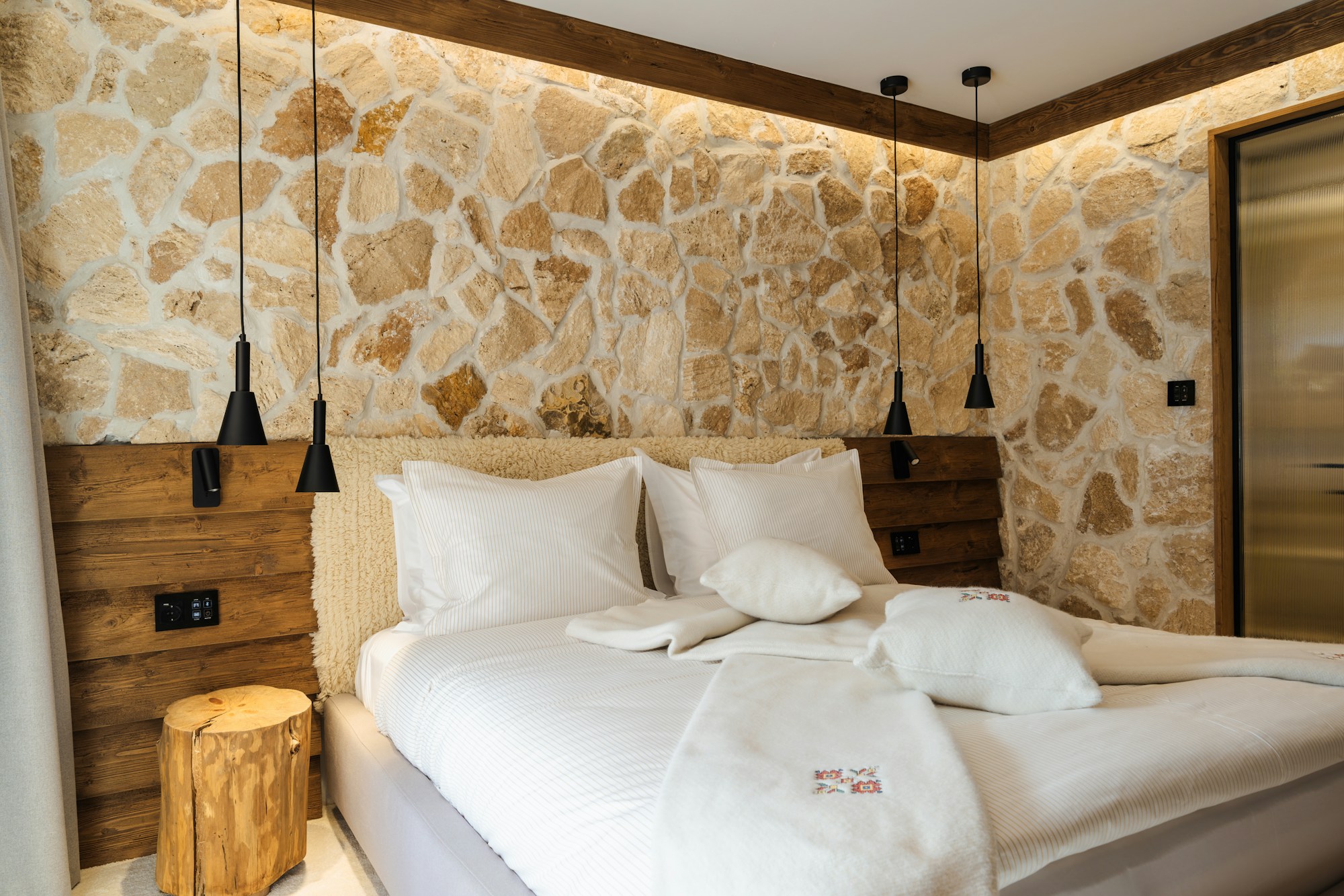 Wellness Suite - Bedroom