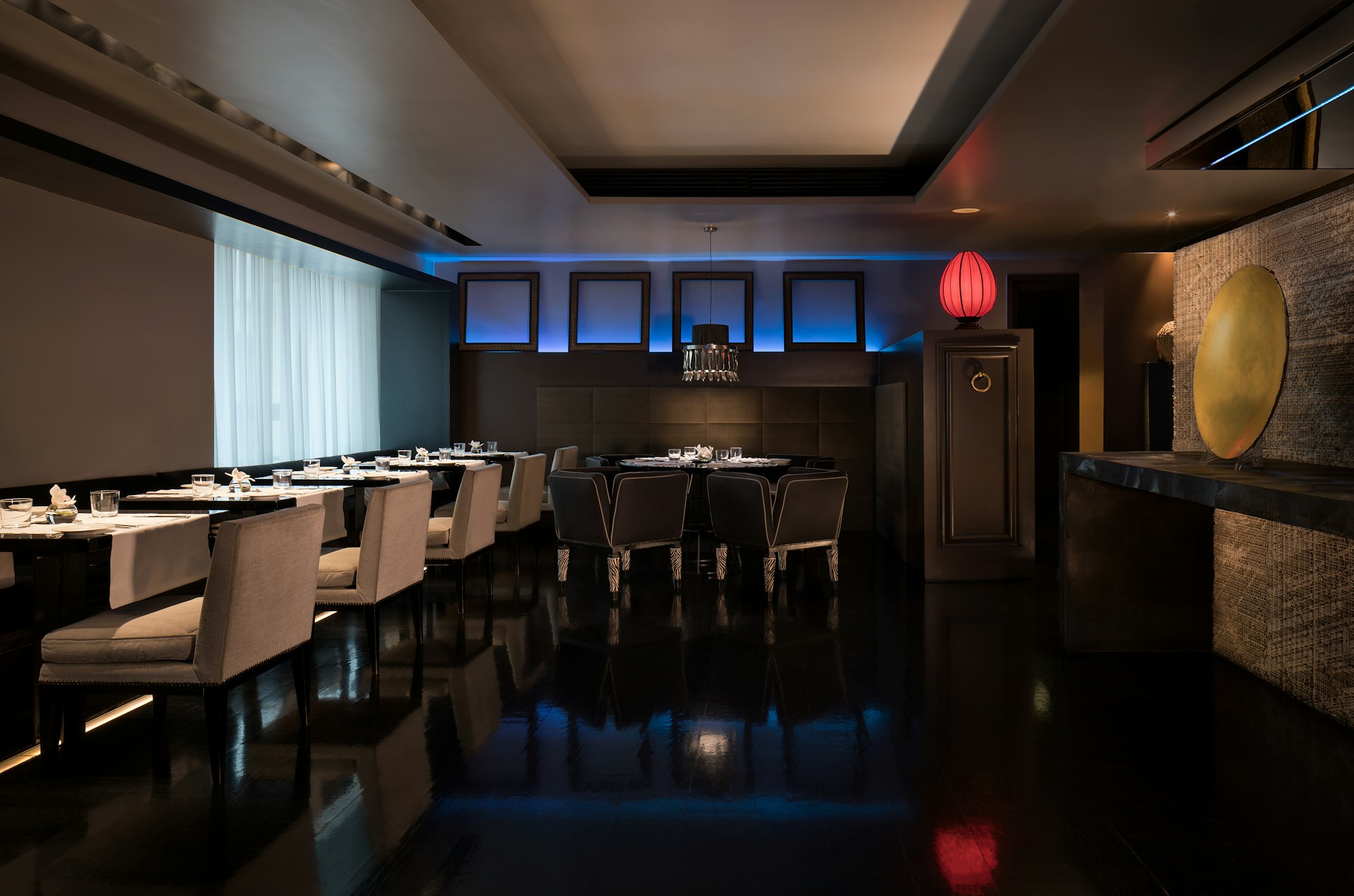 Le Noir Restaurant