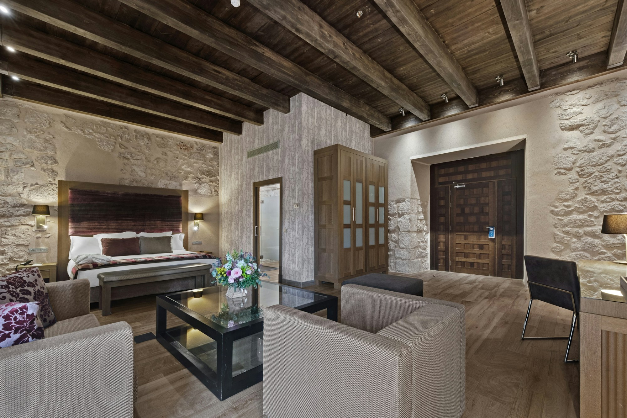 Converso Suite - Living Area