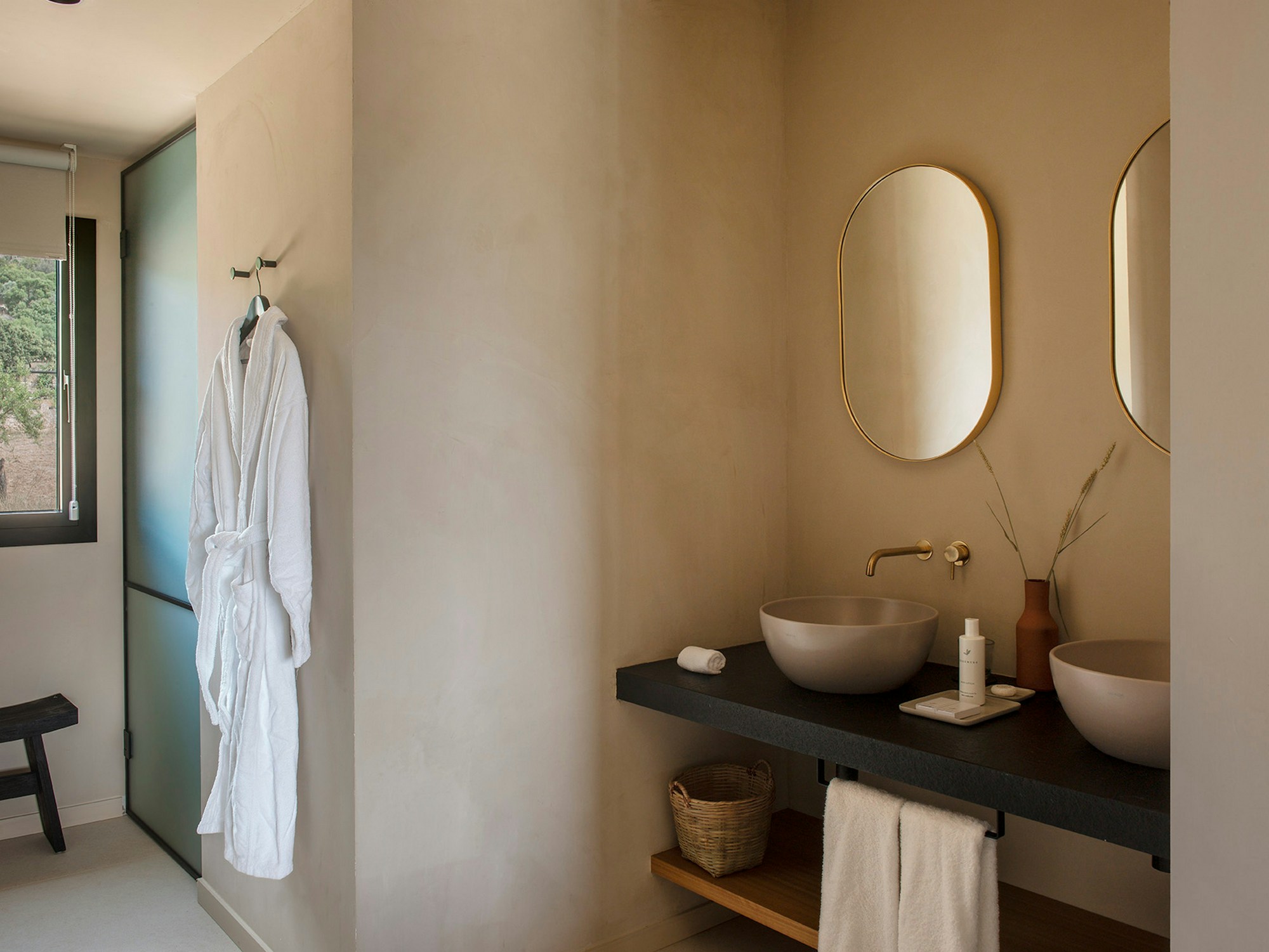 Superior Garden Suite - Bathroom