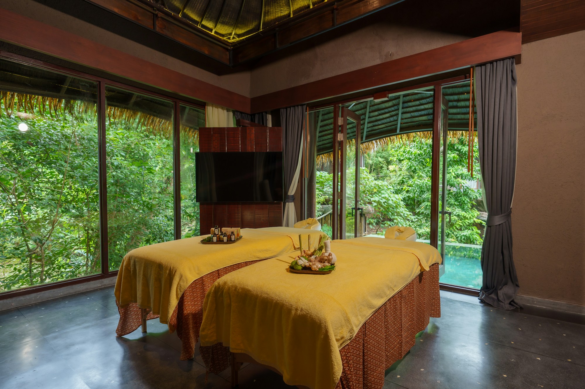 Spa Sanctuary Villa - Treatment Room
