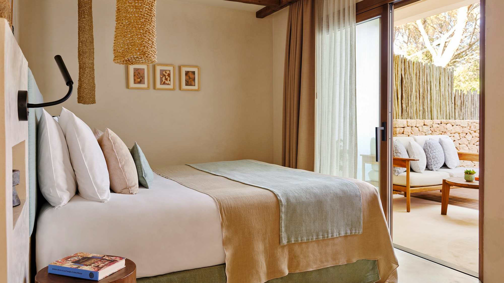 Deluxe Junior Suite