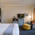 Premium Queen - Bedroom