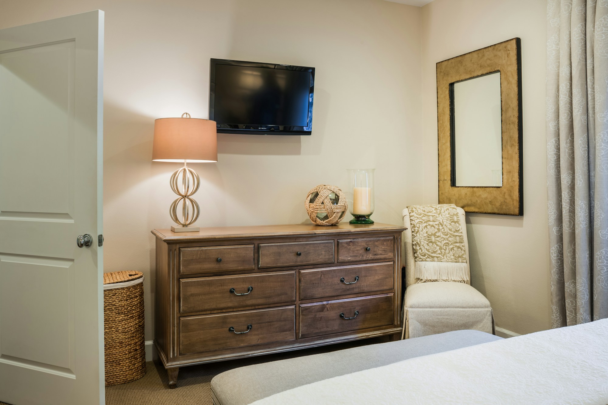 Master Suite - Bedroom