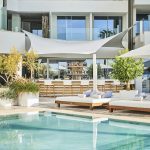 Pool Bar