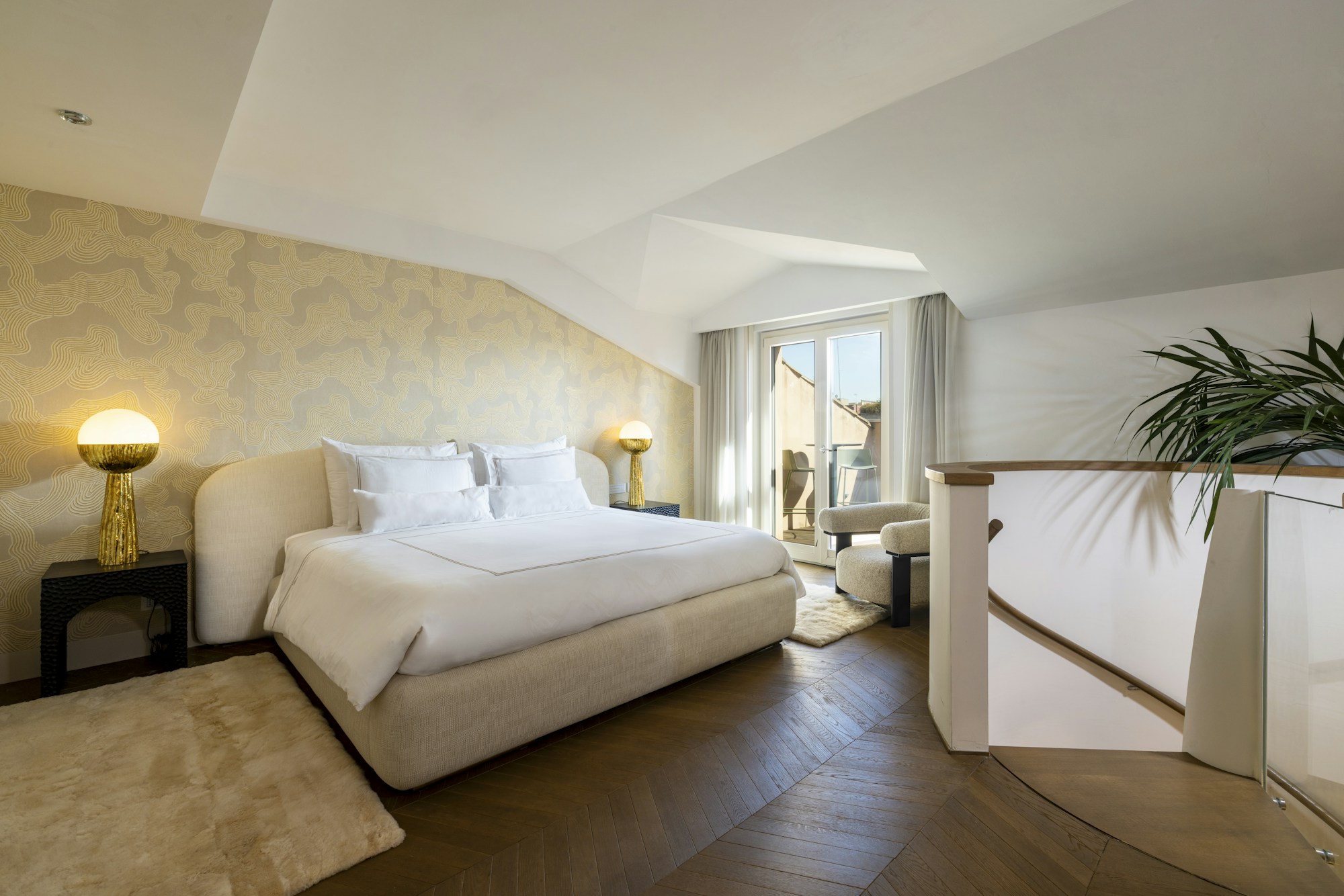 Lateran Gallery Suite - Bedroom