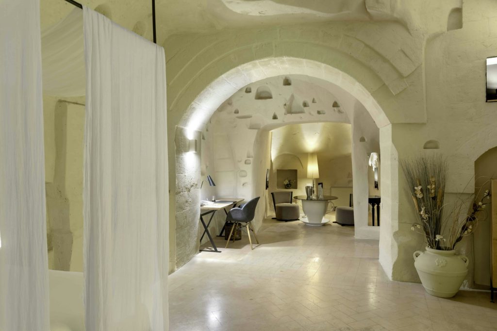 Superior Cave with Patio - Room #63