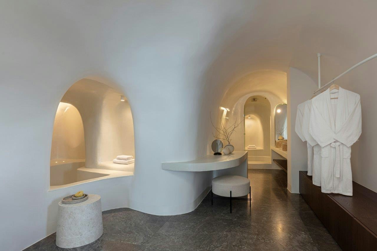 Two Bedroom Pool Villa with Caldera Sea View - Bathroom