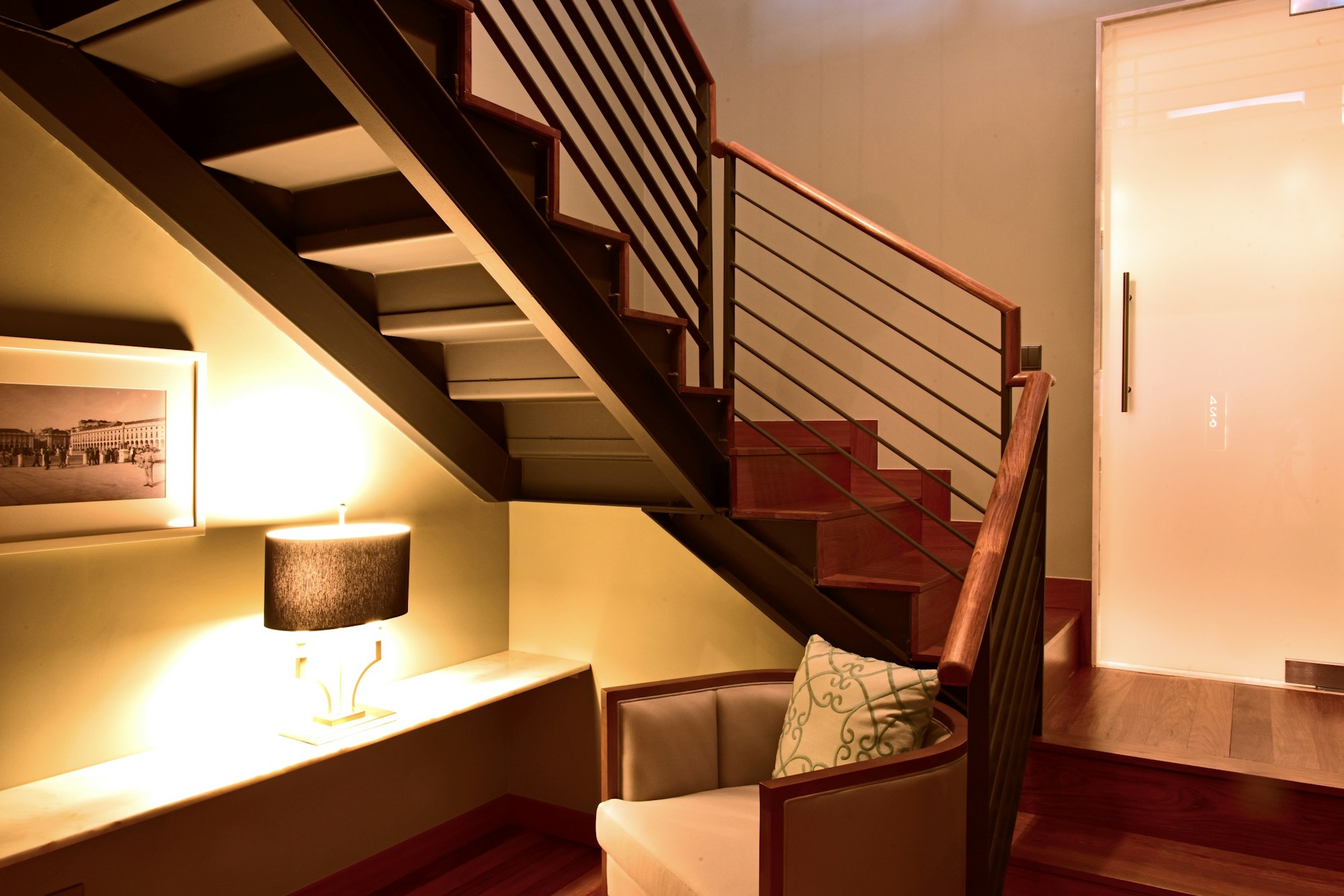 Mezzanine Room