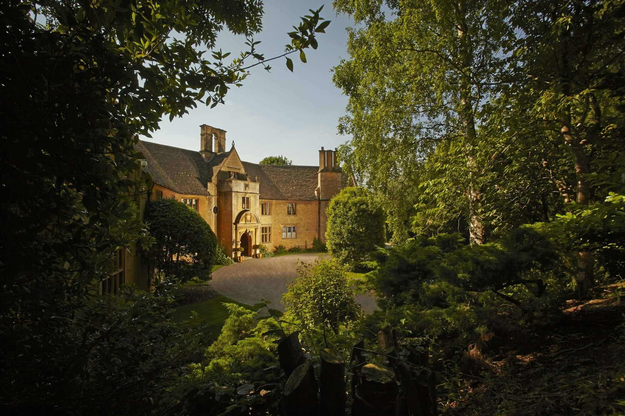 Foxhill Manor Exterior