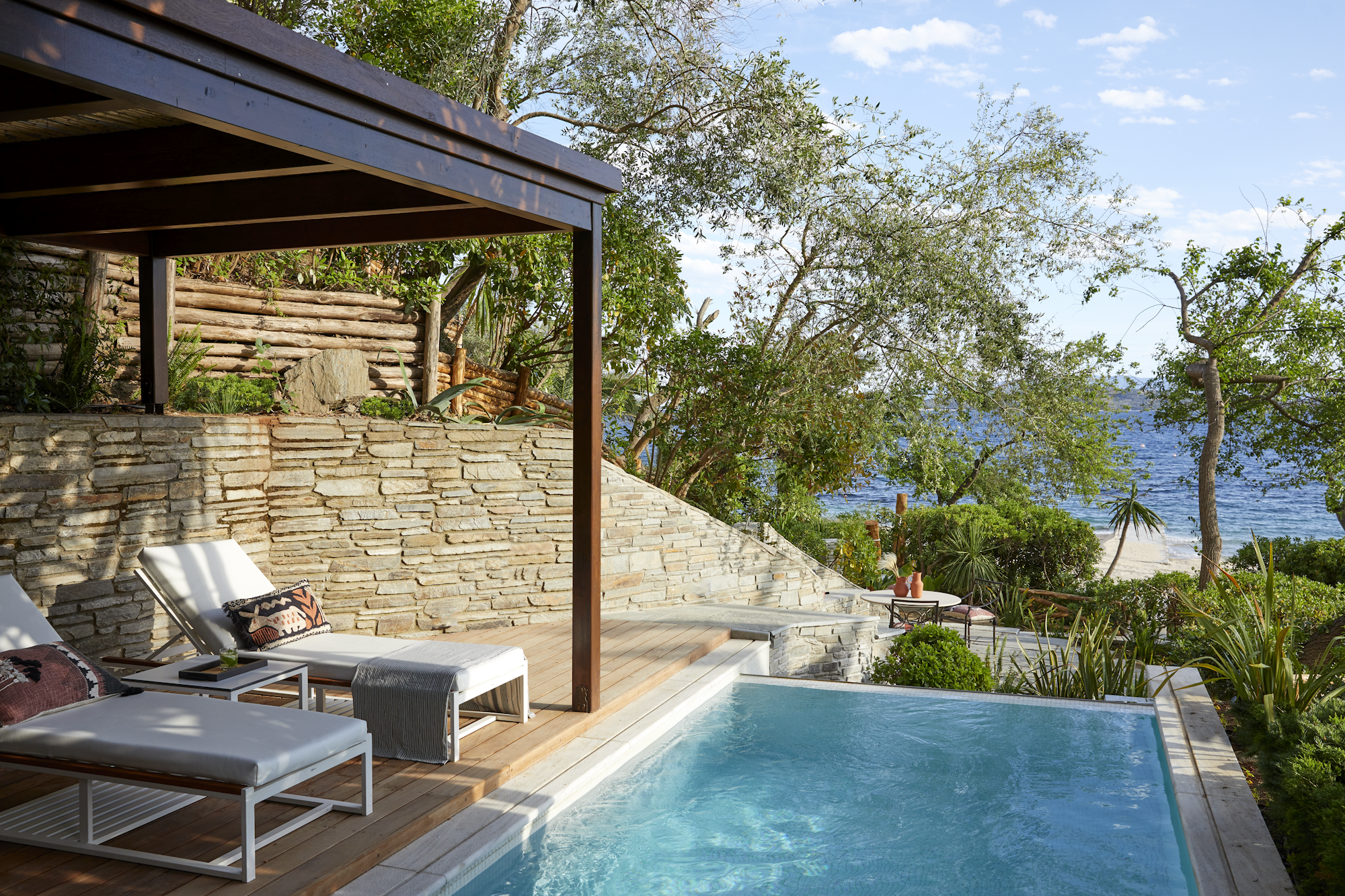 Grand Suite Sea Front Private Pool