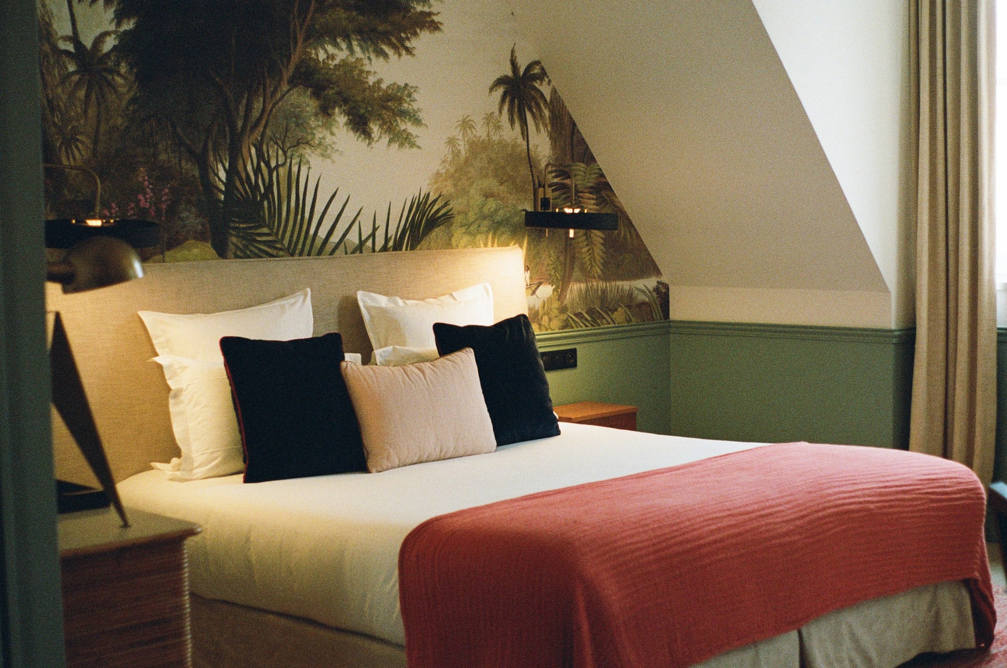 Nessay Suite