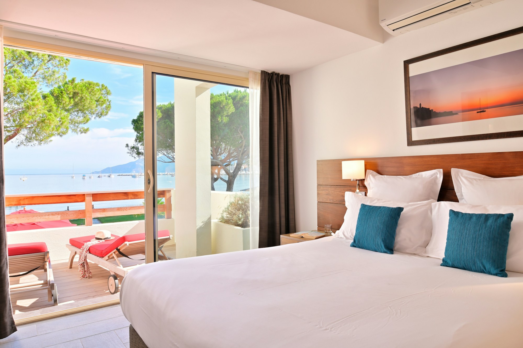 Family Sea View