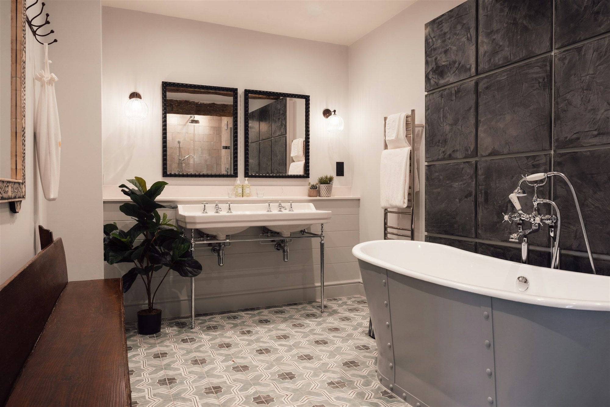 Generous - Bathroom