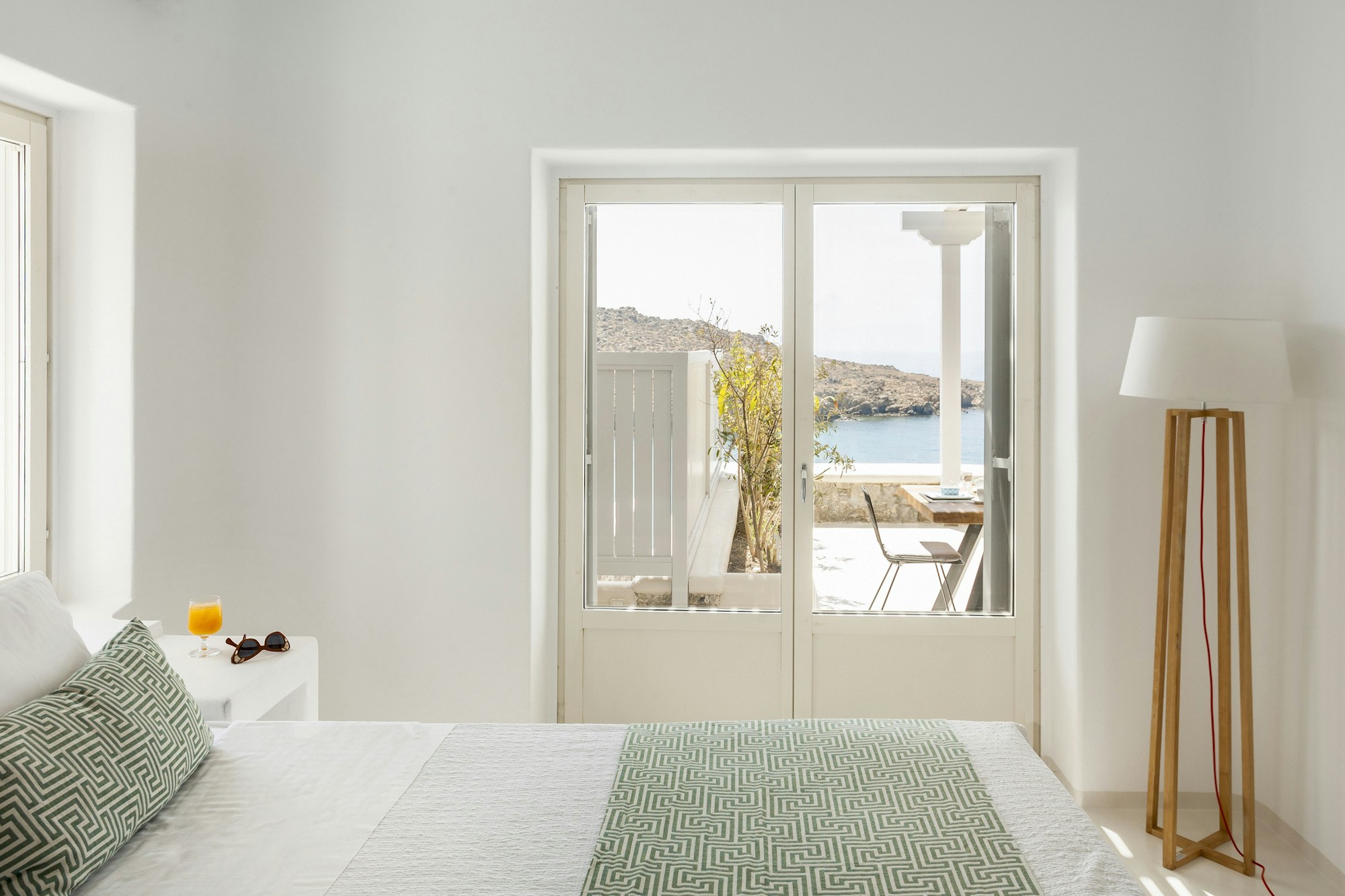 Family and Friends Seaside Villa - Bedroom