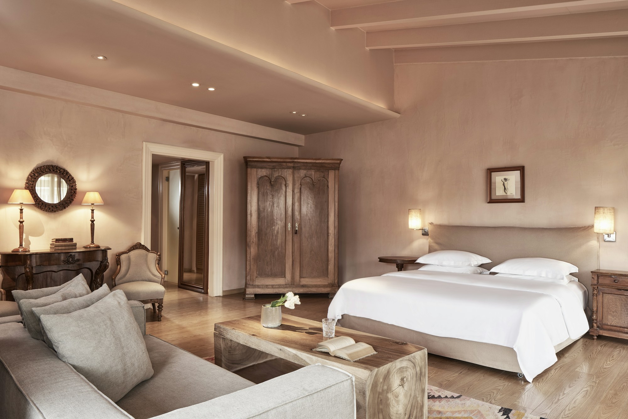 Executive Suite - Bedroom