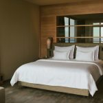 Sky Pool Suite Deluxe - Bedroom
